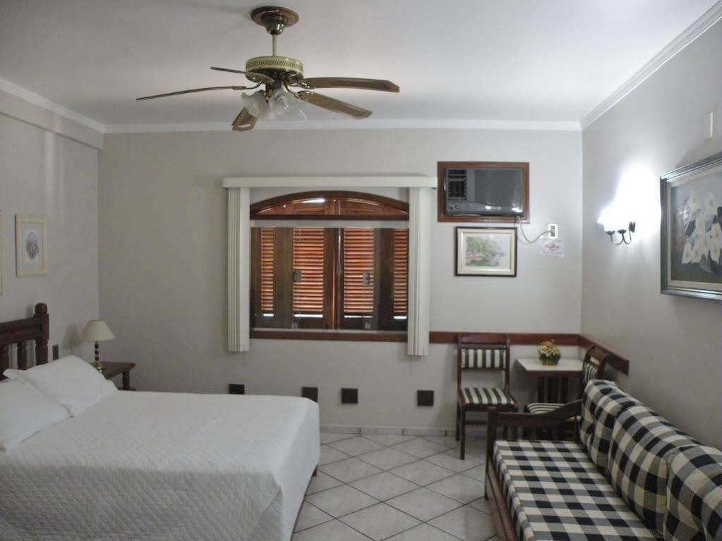 Guanumbis Hotel Ilhabela
