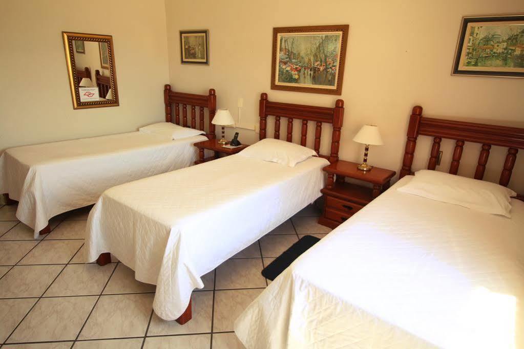 Hotel Guanumbis 4*