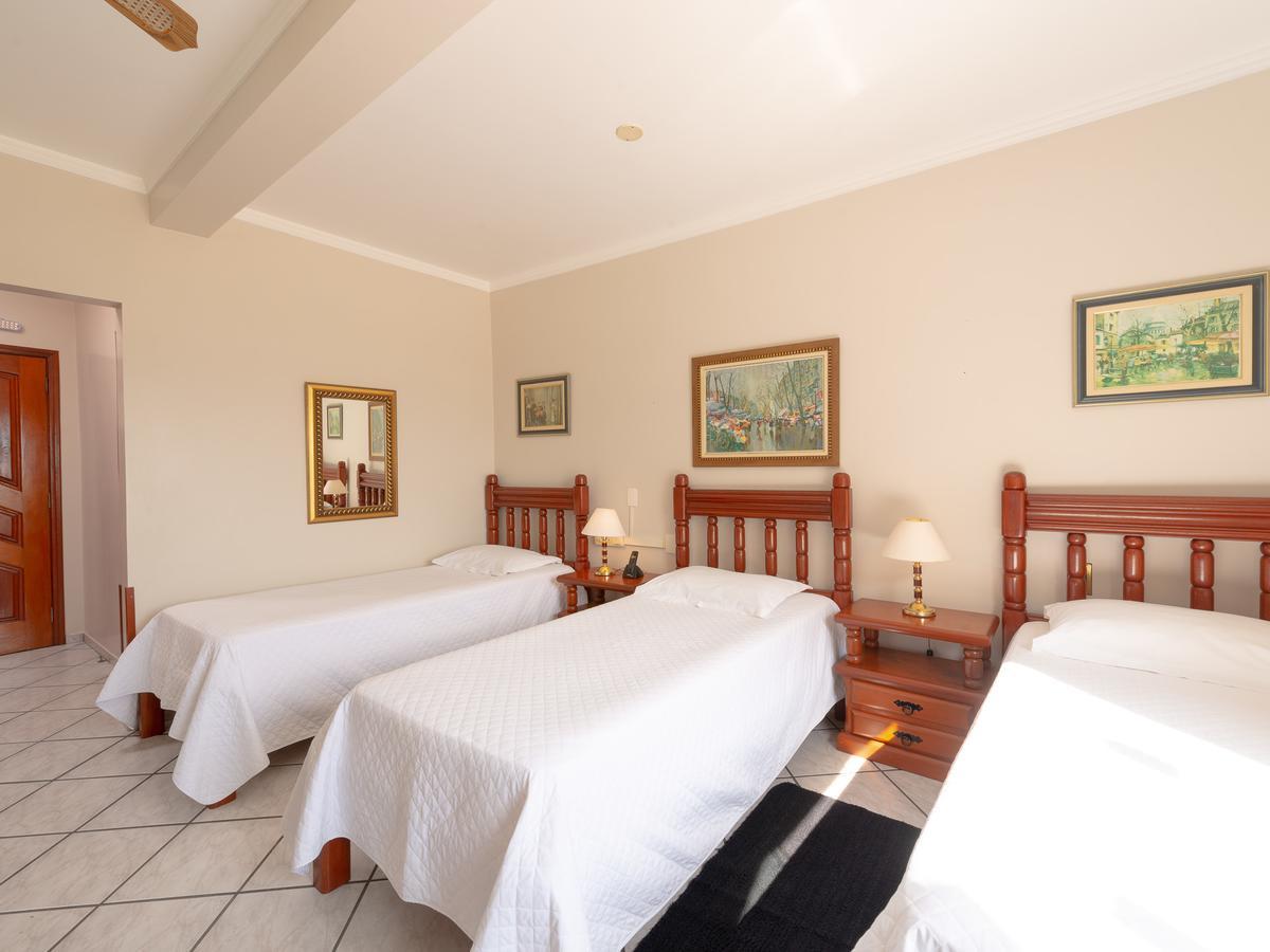 Hotel Guanumbis Ilhabela